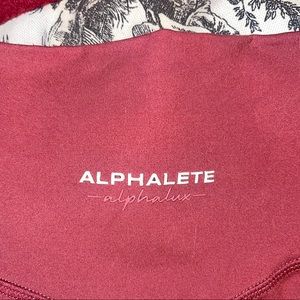 ISO these Alphalux leggings, no pockets, in L.